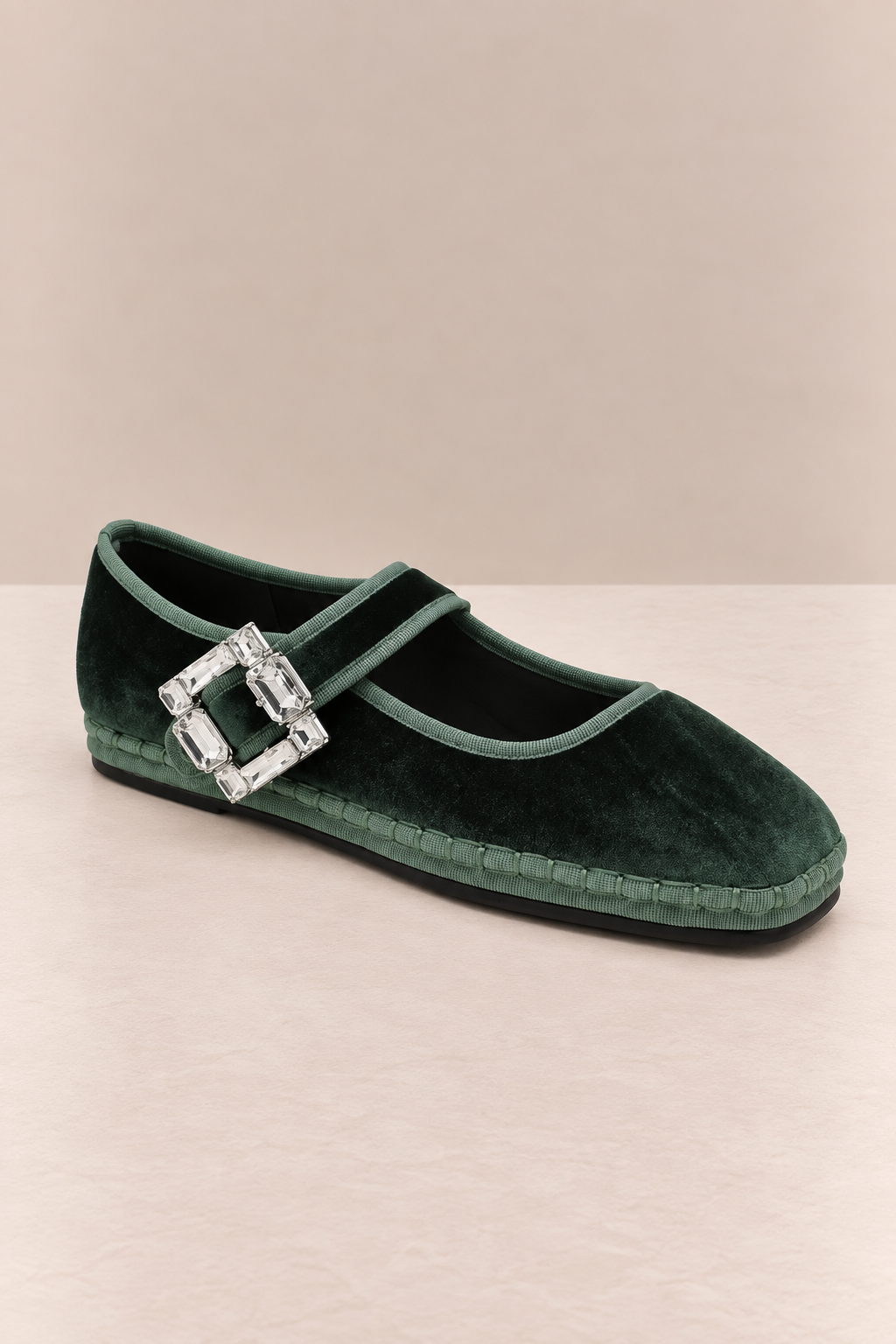 Mercedita terciopelo verde · hebilla joya