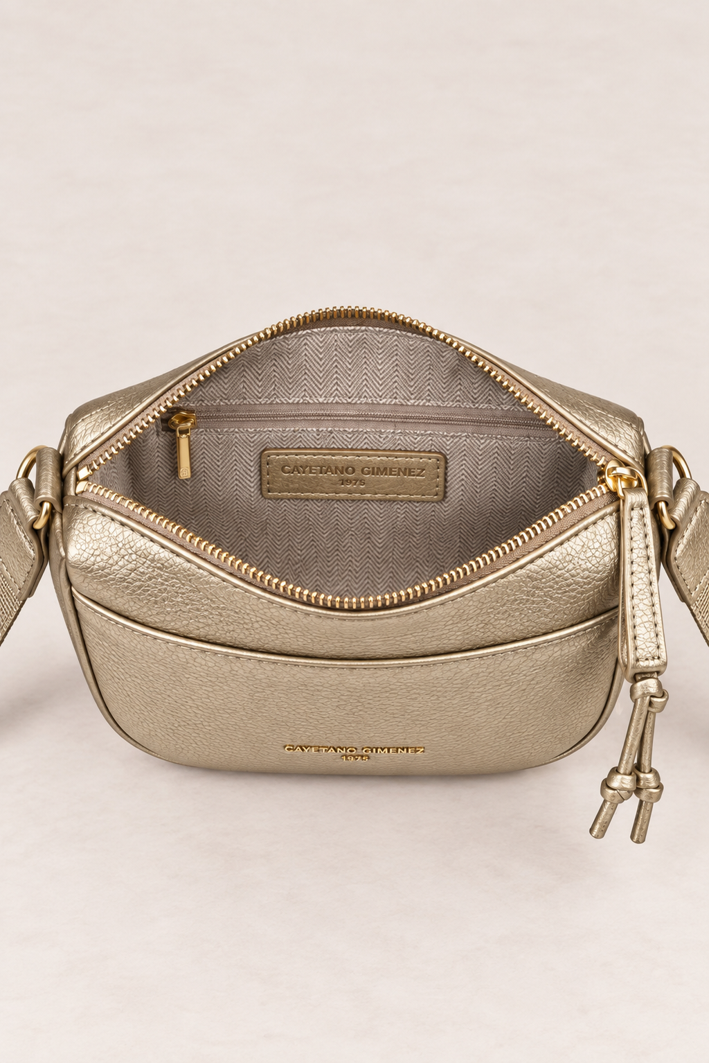 Bolso Crossover · Dorado