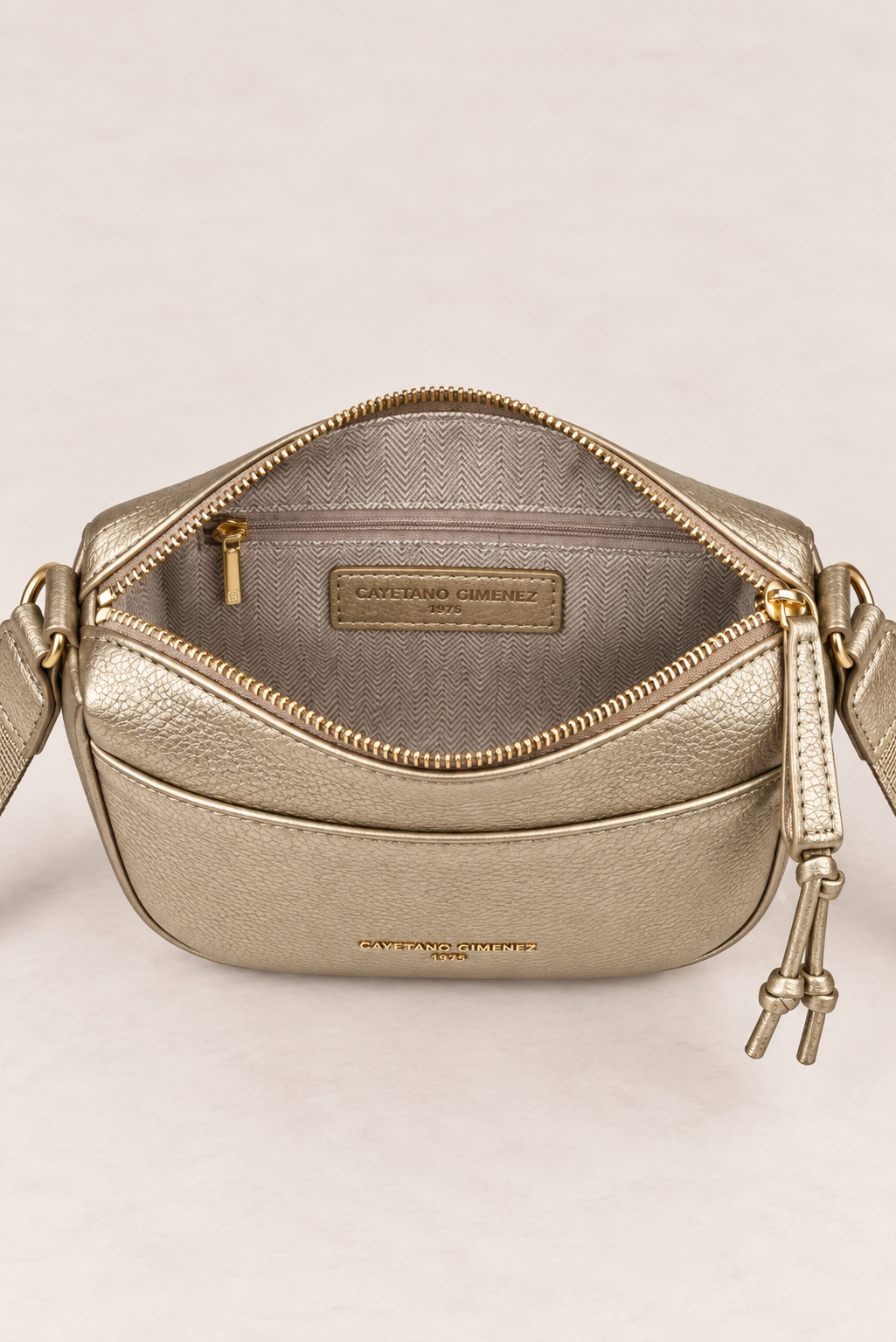 Bolso Crossover · Dorado